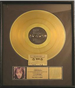 Suzanne Vega: Solitude Standing US RIAA gold album