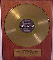 Suzanne Vega: Solitude Standing Japan gold album award