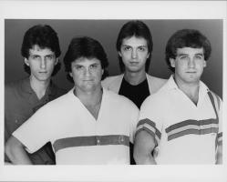 Uzeb Canada publicity photo