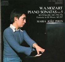 Maria Joao Pires: W.A. Mozart Piano Sonatas Vol. 5 US CD album